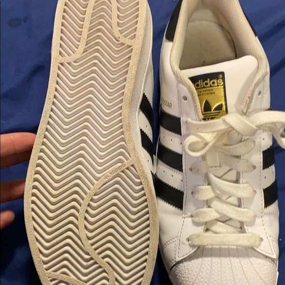 Athletic sneaker - Picture 2 of 5